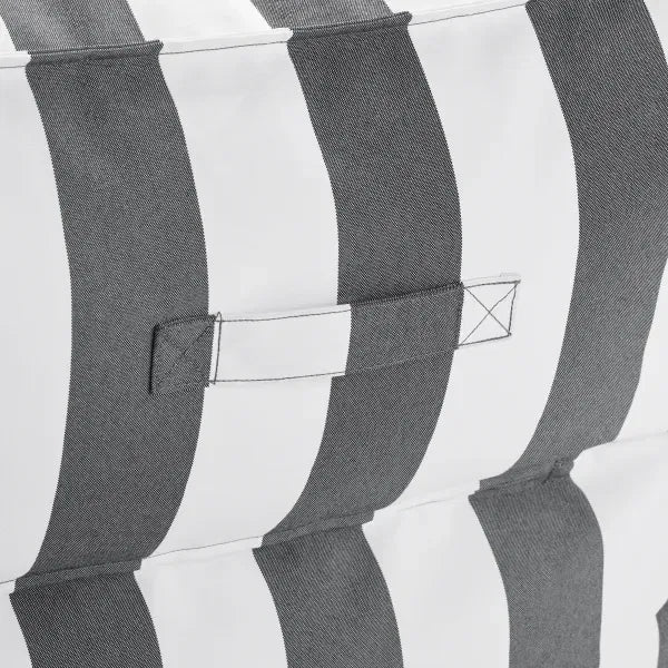 Outdoor Lounger Chair "STAY"