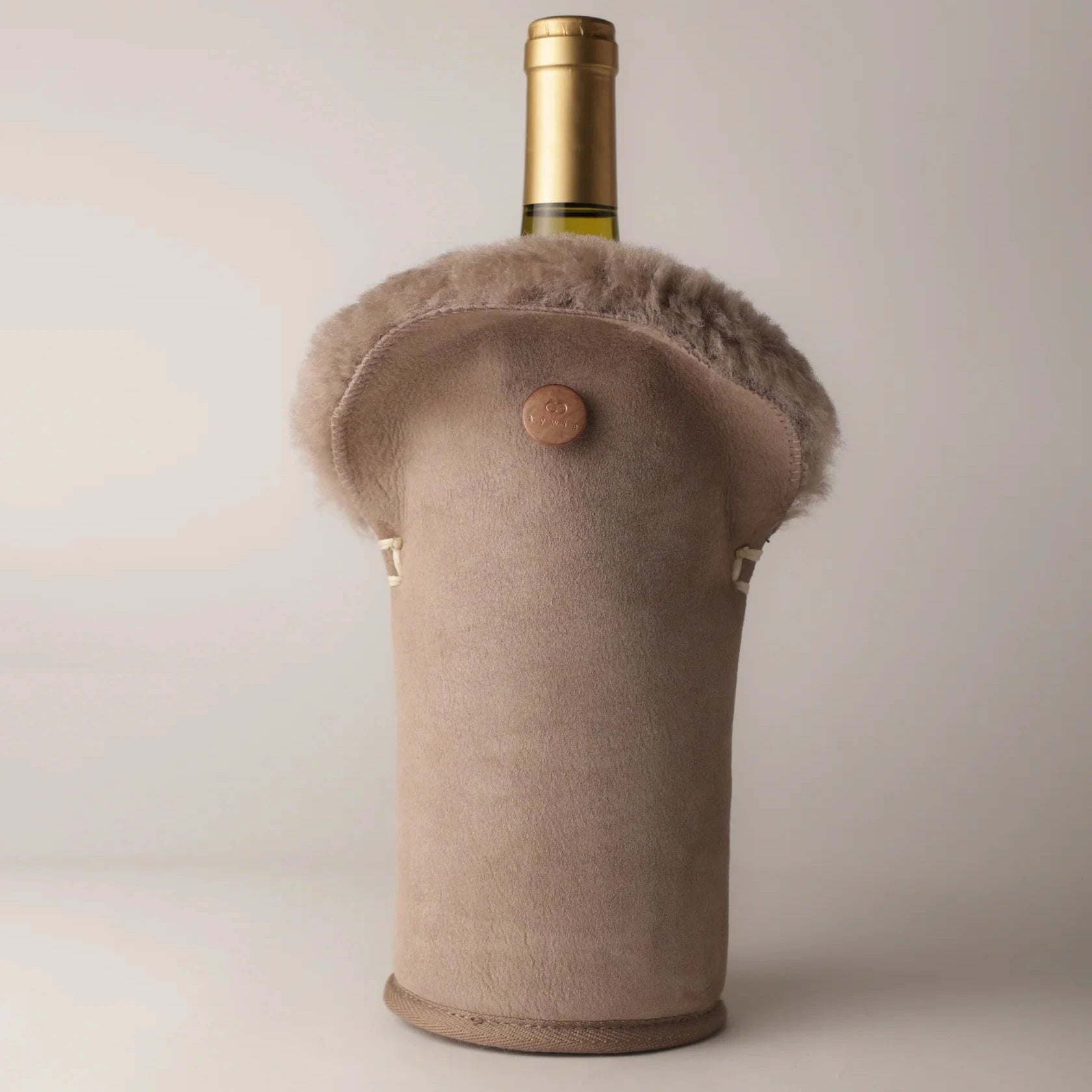 Schafsfell-Flaschenkühler "Amsterdam" - Tulip Stone