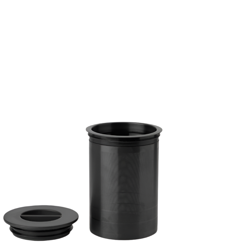 Filter für Cold brew  "Nohr" auf einem weißen Hintergrund