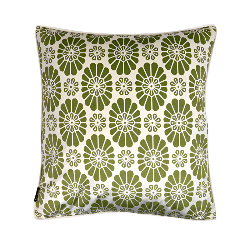 Samt-Kissenhülle grün mit Blumenmotiv