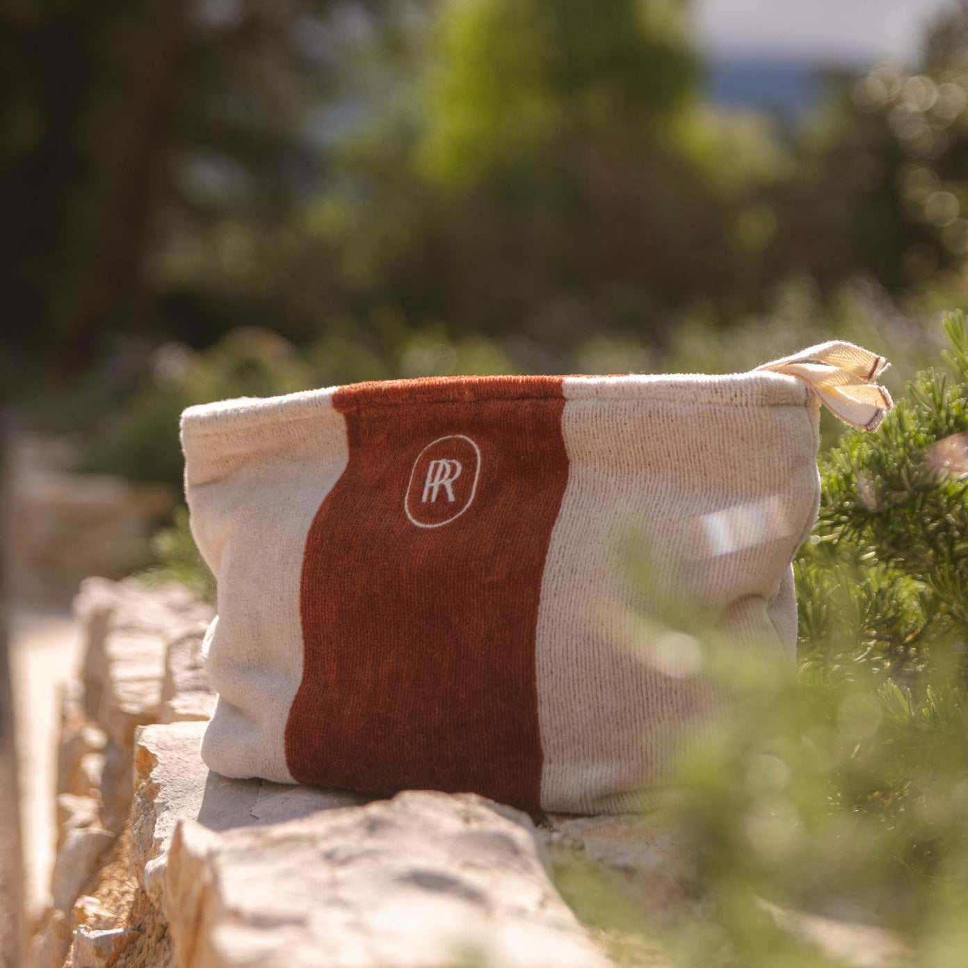 Kosmetiktasche "PLACE RESERVEE"