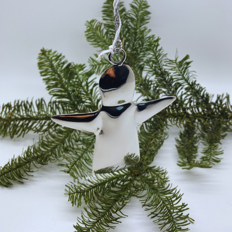 Weihnachtsengel aus Edelstahl – Silber