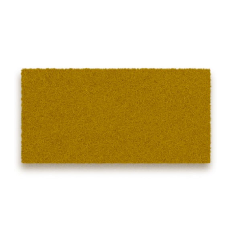 Hey SIGN Filz Sitzauflage auf Fermob Stuhl mustard