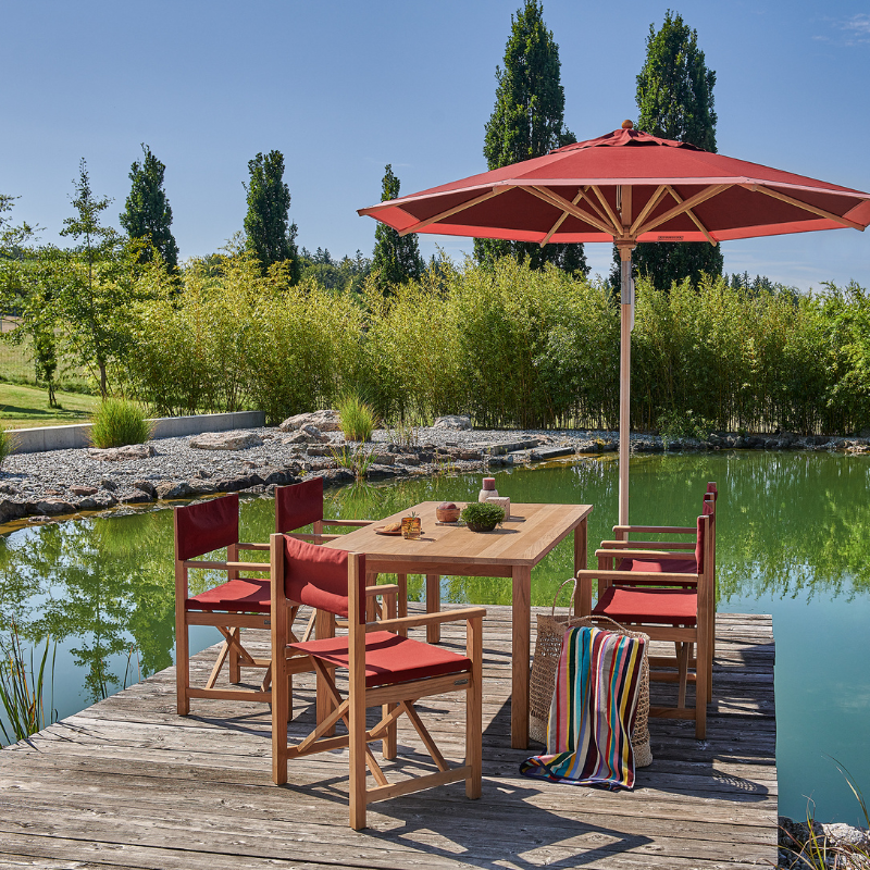 Tisch "Cabin" aus Teak-Holz