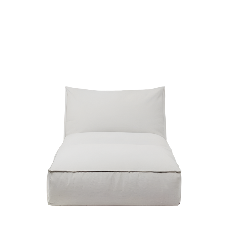 Outdoor Bett Stay "S" von Blomus inklusive gratis Schutzhülle in der Farbe Cloud mit dem Format 180cm auf 80cm