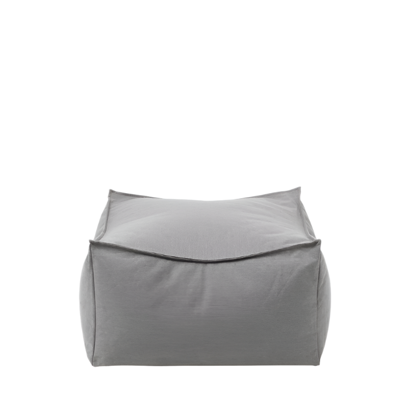 Outdoor Hocker Stay von Blomus inklusive gratis Schutzhülle in der Farbe Stone mit dem Format 60cm auf 60cm