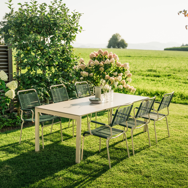 Glasfaser Tisch "Luzern" 220/280x100 - ausziehbar