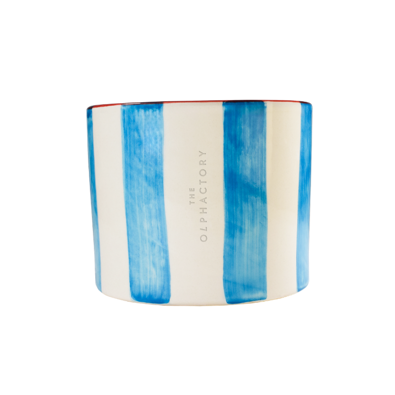 Duftkerze "Sel de la Baie" Stripes XL von The Olphactory im Glasgefäß – 1250 g, maritimer Duft mit Meersalz, Zitrone und Moschus