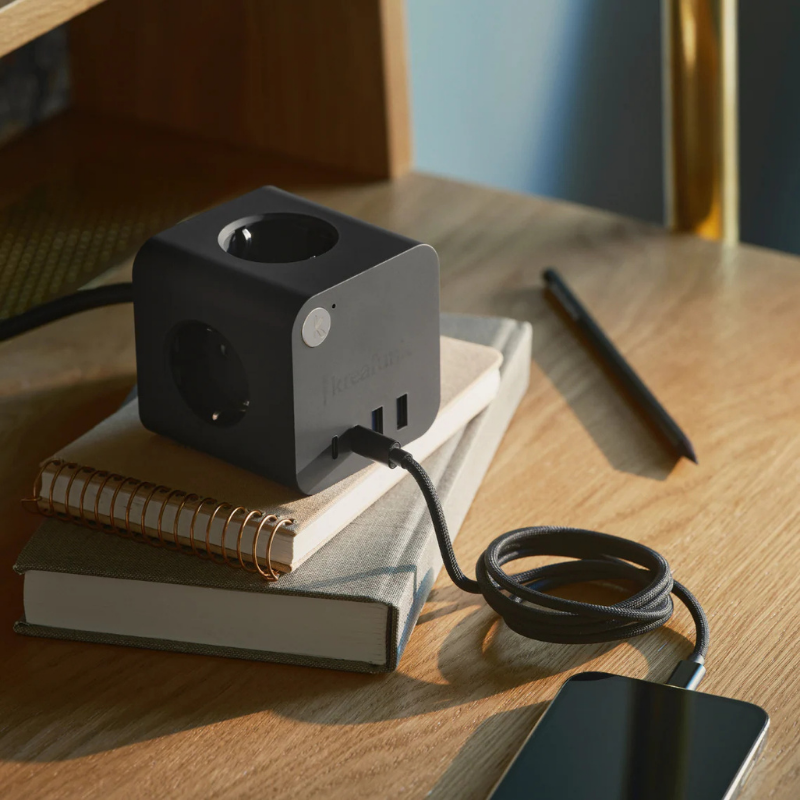 Mehrfachsteckdose "Ampie wired"