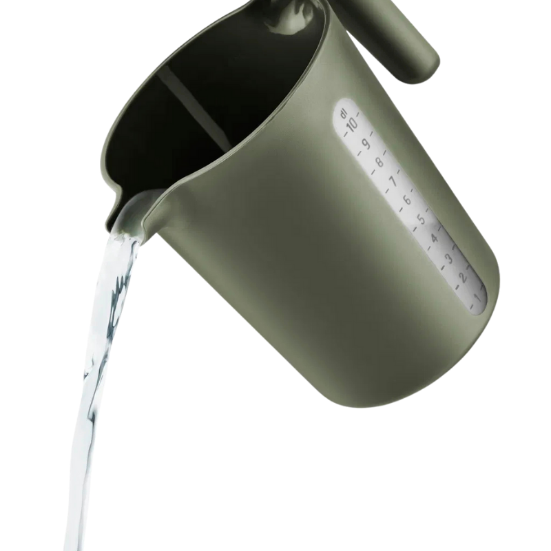 eva trio Green Tools Messbecher 1 Liter im Einsatz