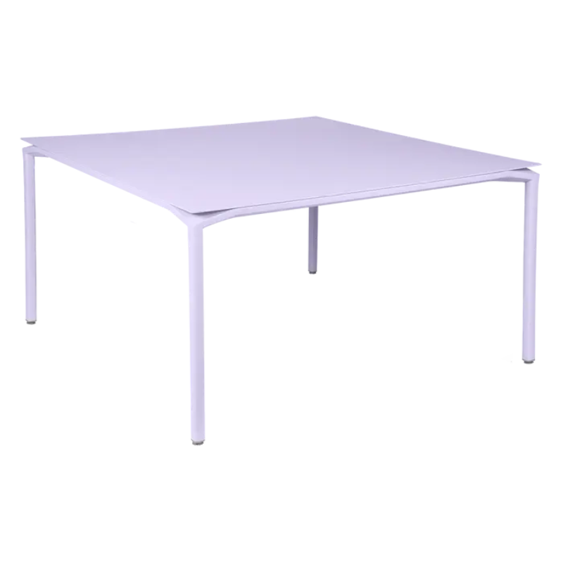 Tisch Calvi 140x140cm in Marshmallow